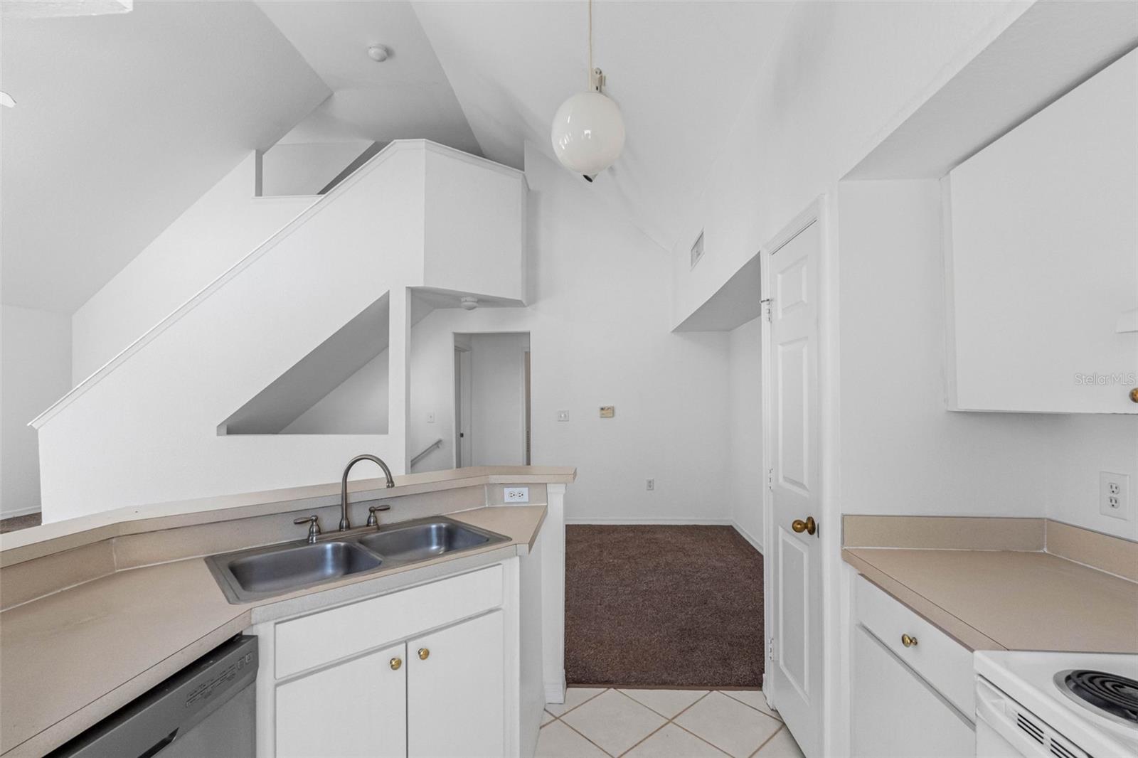LAKE CHASE CONDO - Residential