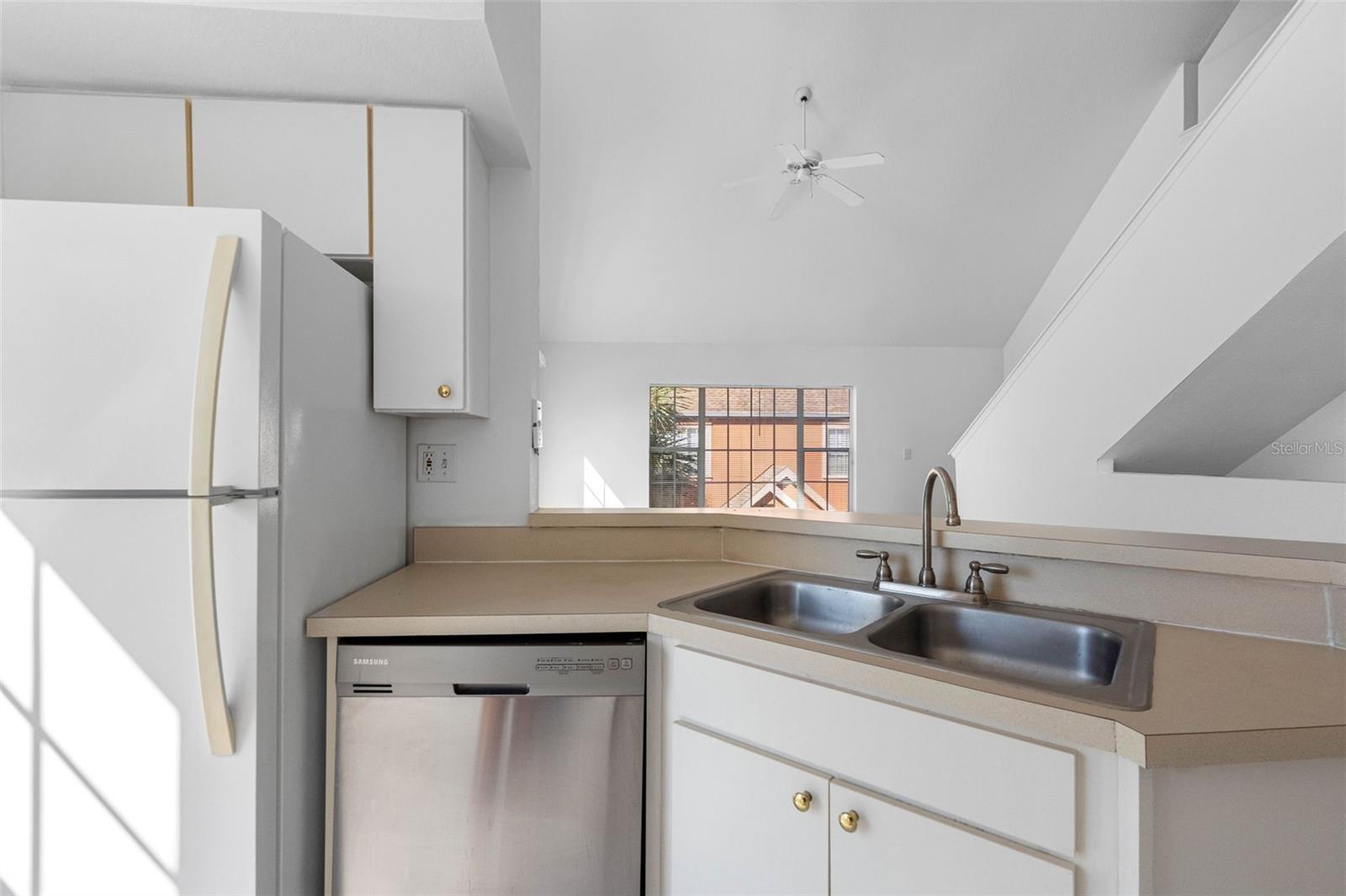 LAKE CHASE CONDO - Residential