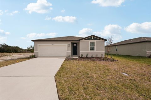 A home in PARRISH