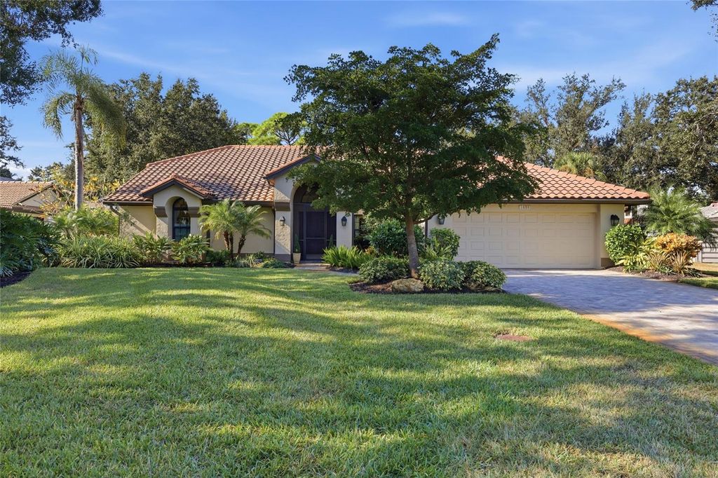 Photo of 1690 Pine Harrier Circle, Sarasota, FL 34231 (MLS # A4671323)