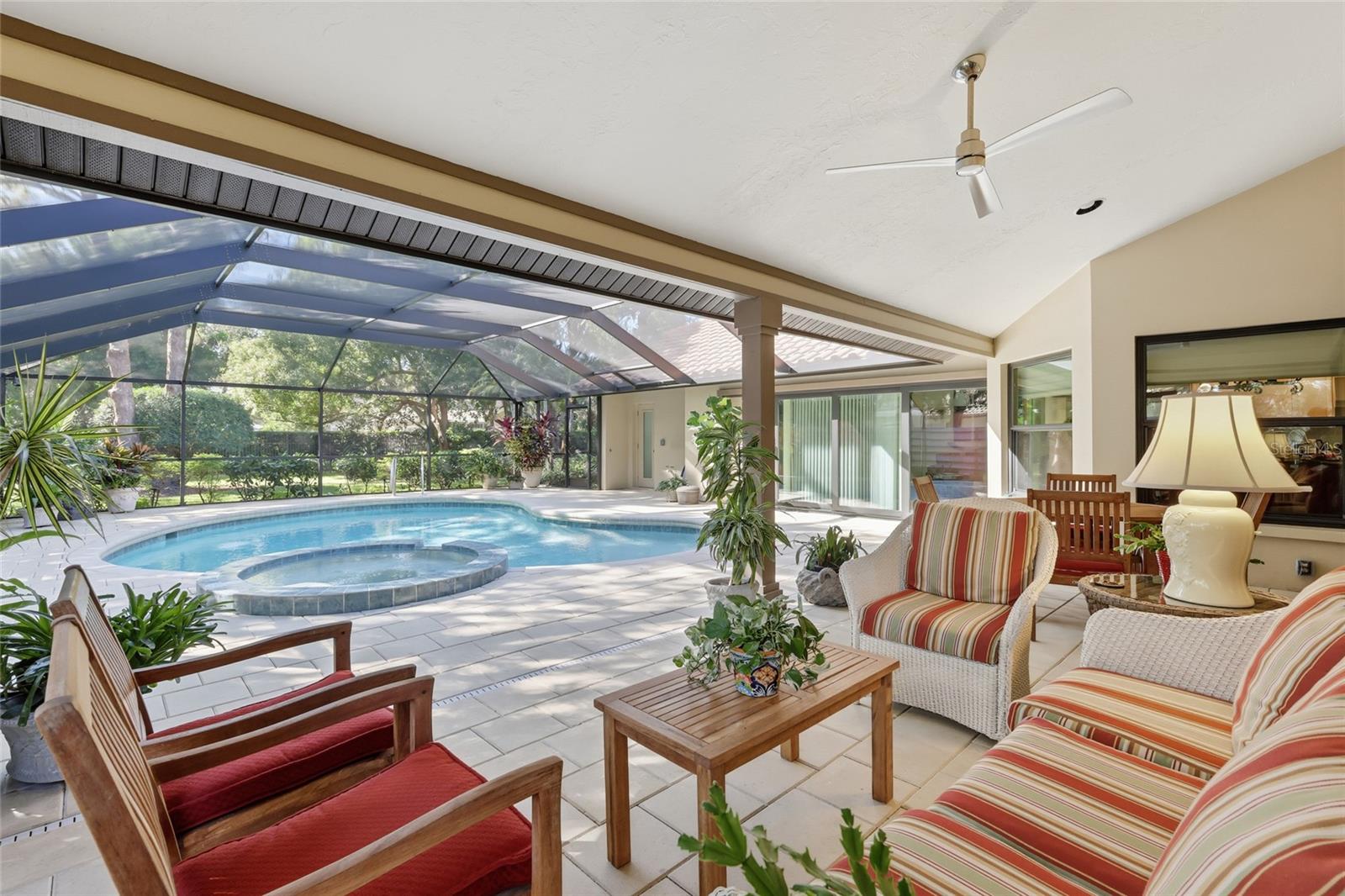 THE LANDINGS - Residential