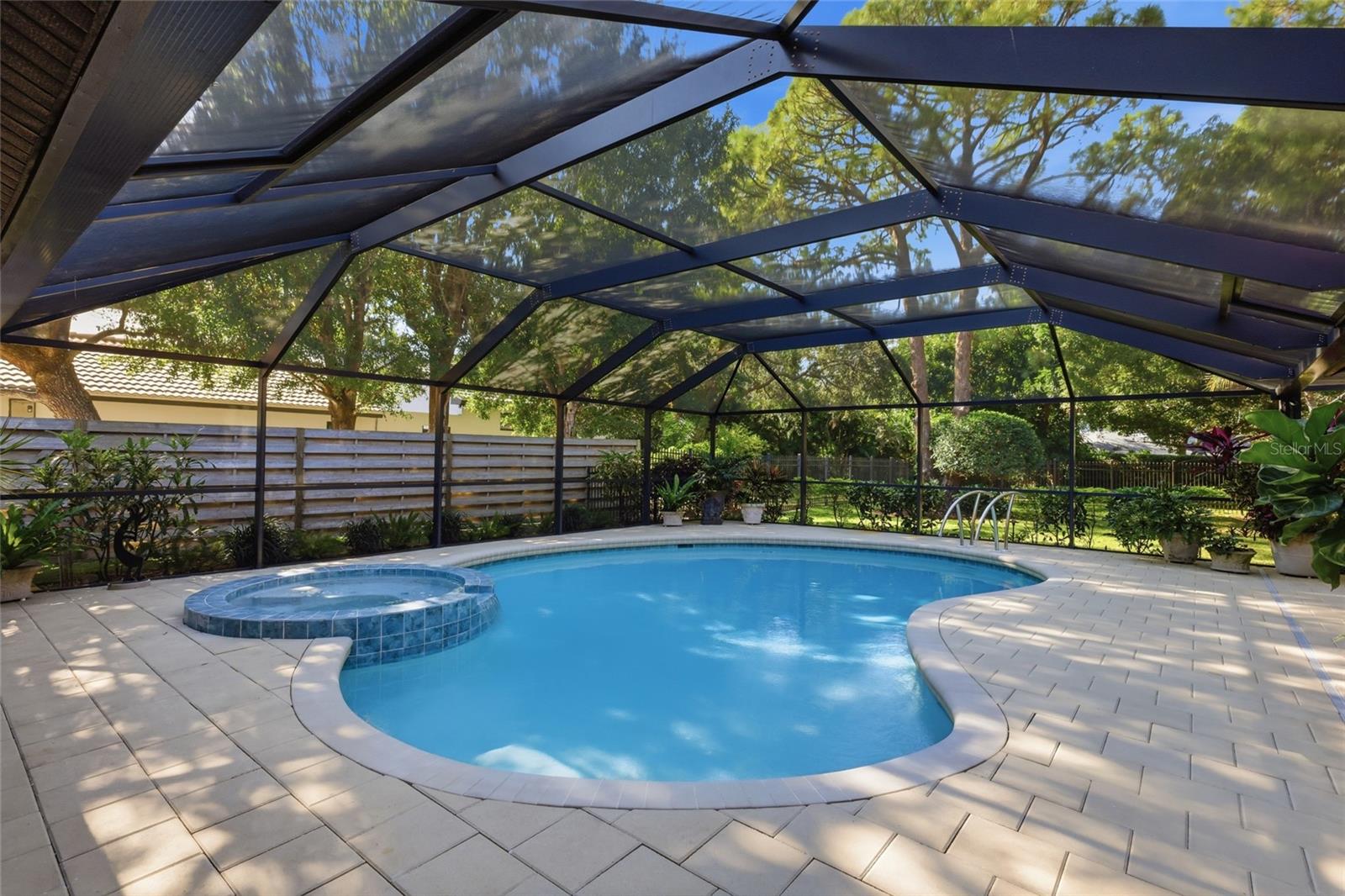 THE LANDINGS - Residential