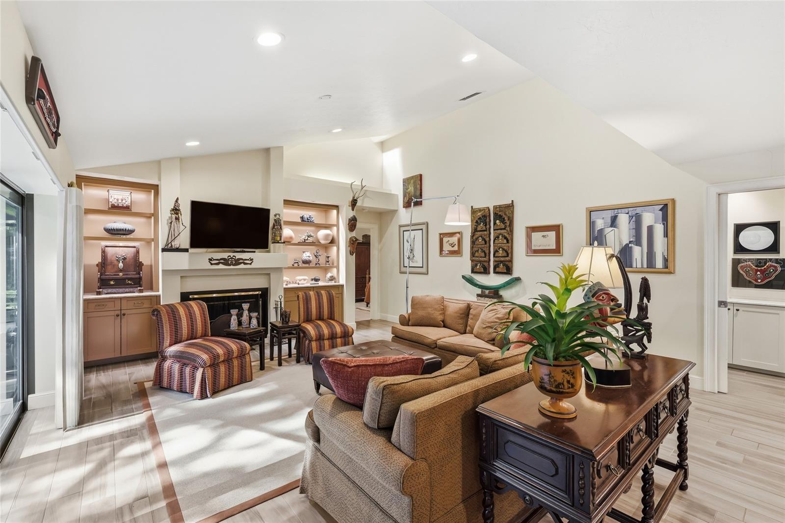 THE LANDINGS - Residential