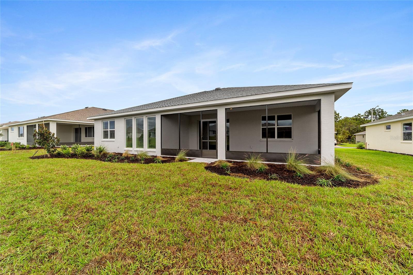 ON TOP OF THE WORLD - Residential