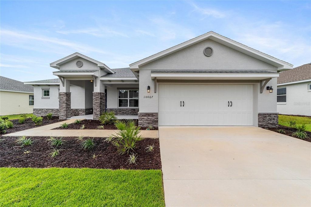 Photo of 10067 SW 106th Circle, Ocala, FL 34481 (MLS # OM712229)