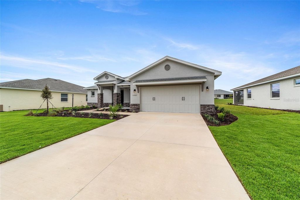Photo of 10067 SW 106th Circle, Ocala, FL 34481 (MLS # OM712229)