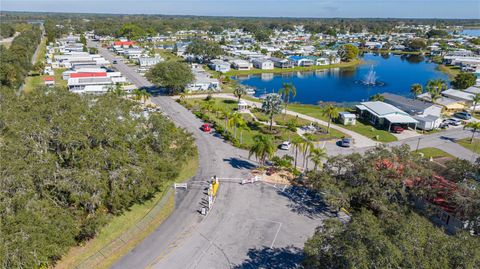 A home in LAKE WALES