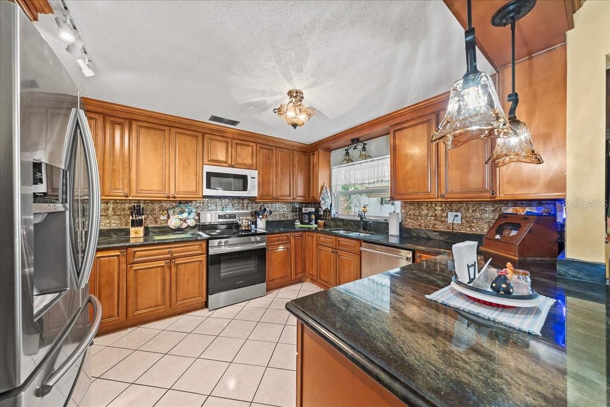 CORAL RIDGE - Residential