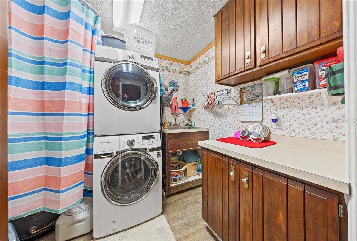 CORAL RIDGE - Residential