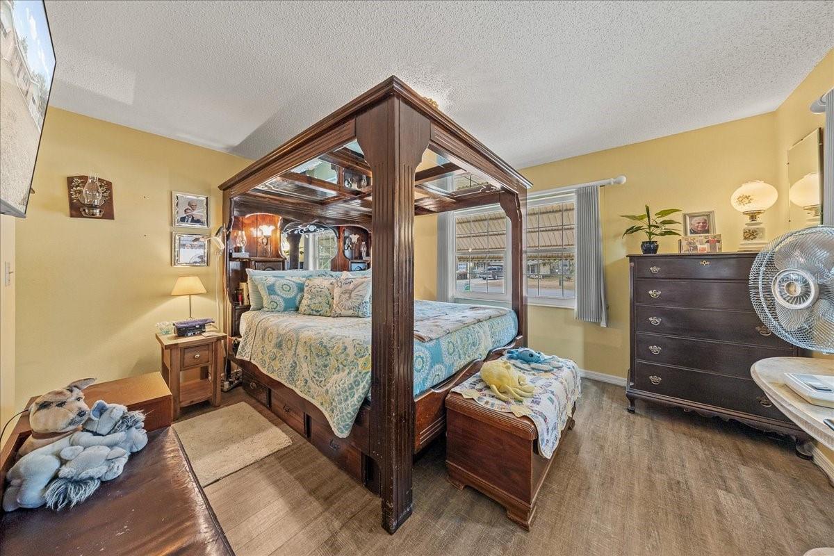 CORAL RIDGE - Residential