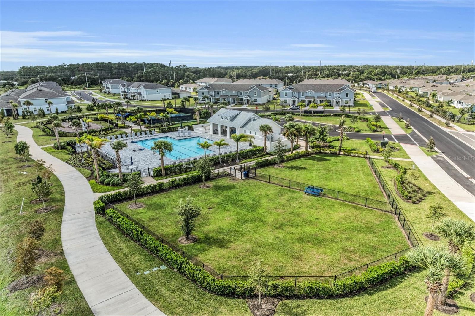 NAUTIQUE/WATERSIDE - Residential