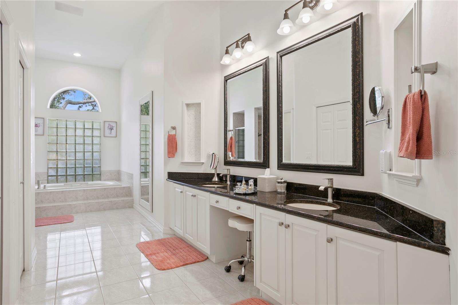 IVY RIDGE PH 1 - Residential