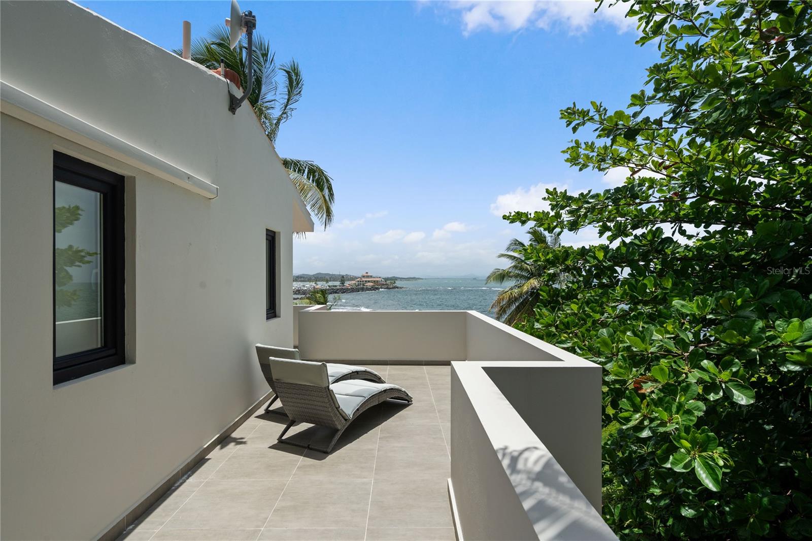 SURFSIDE - Residential