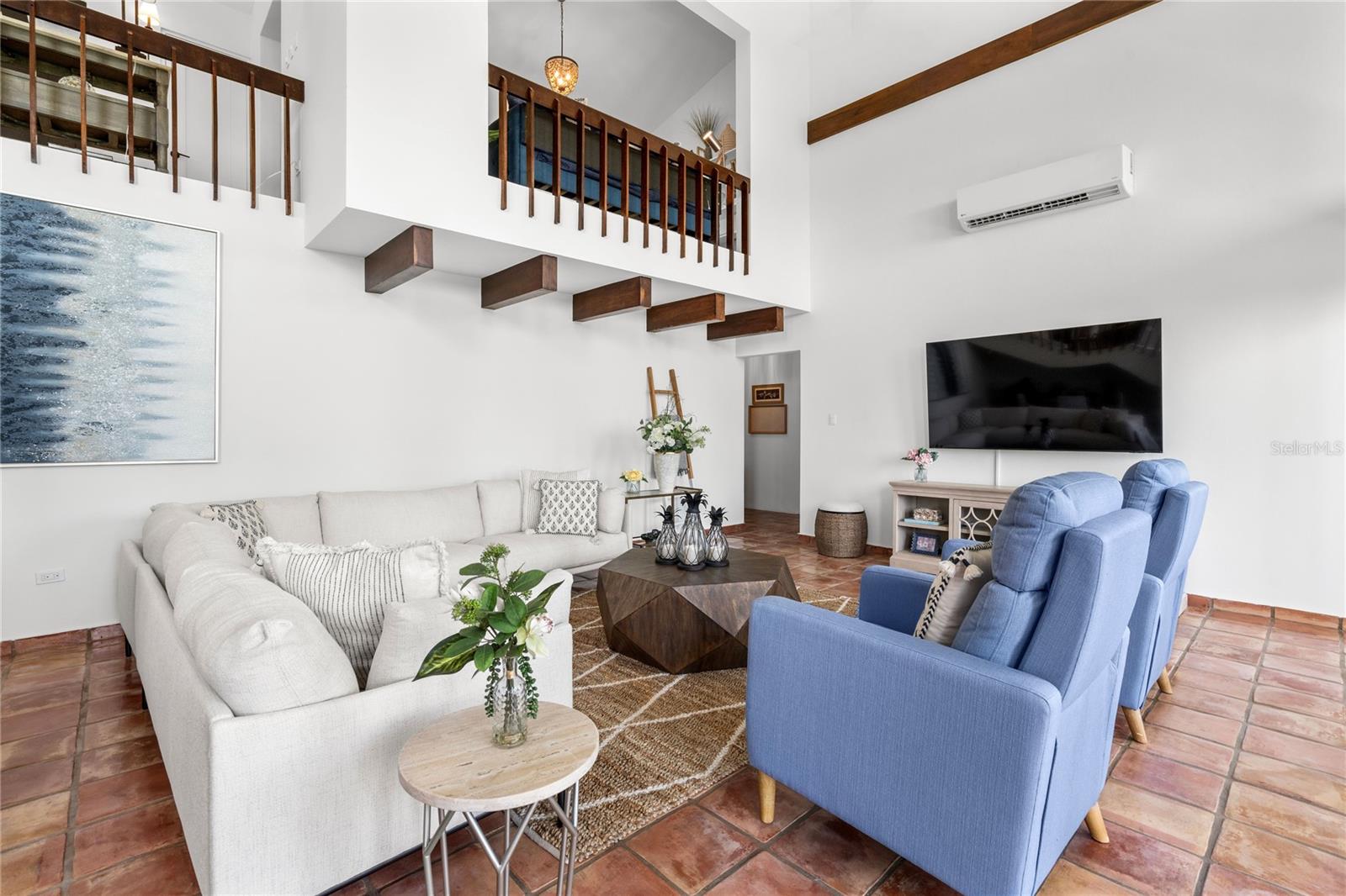 SURFSIDE - Residential