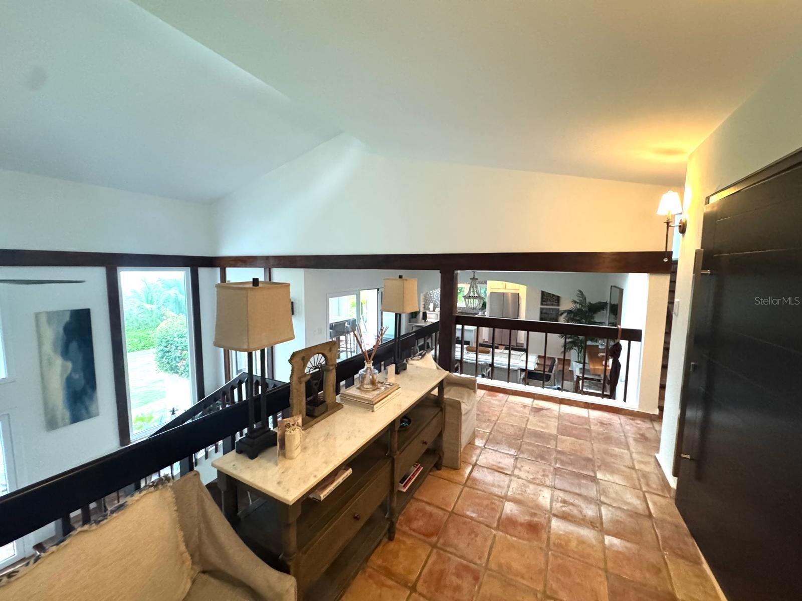 SURFSIDE - Residential