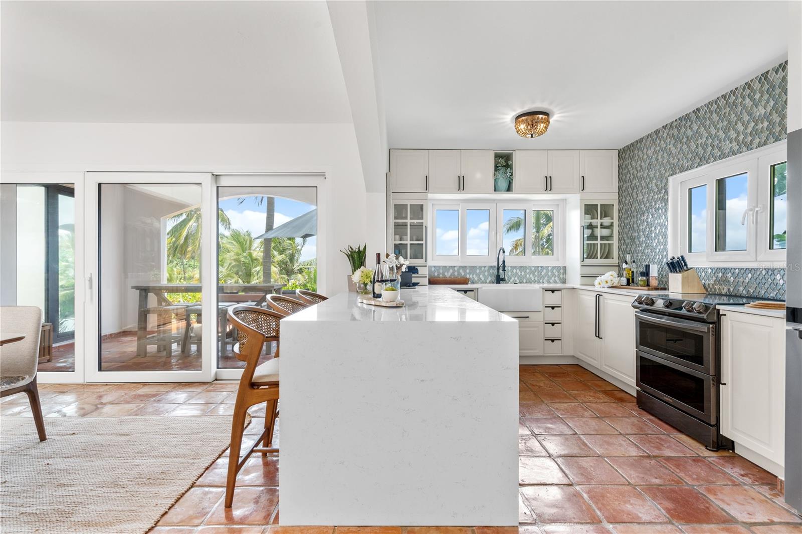 SURFSIDE - Residential