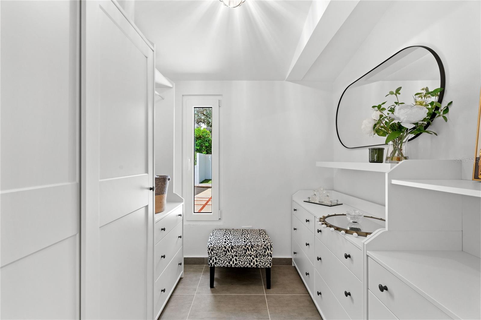 SURFSIDE - Residential