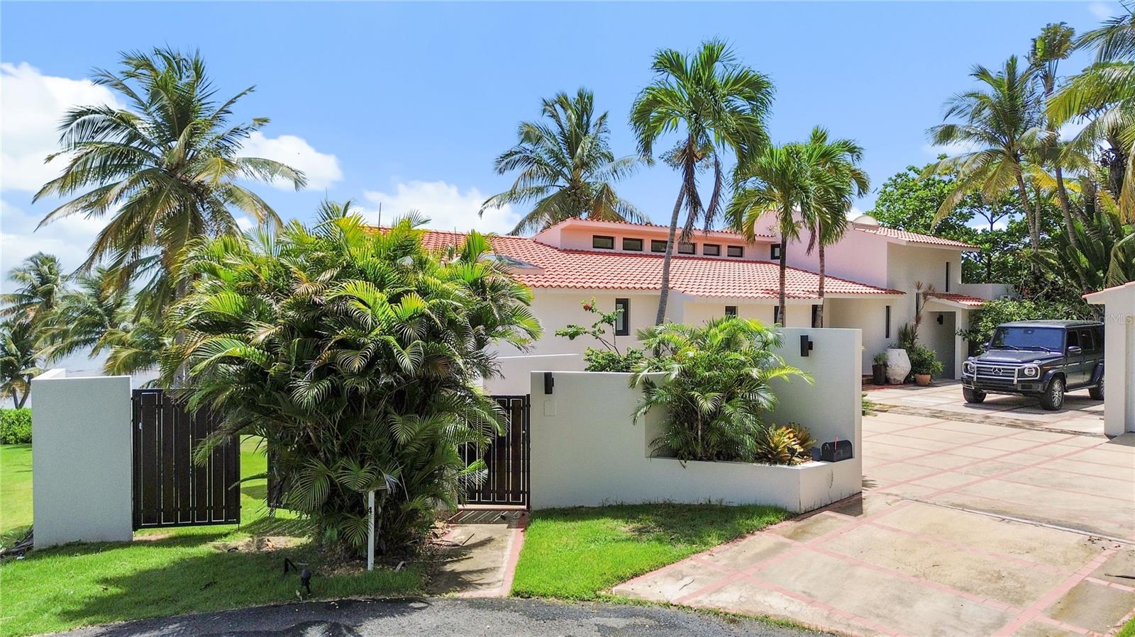 SURFSIDE - Residential