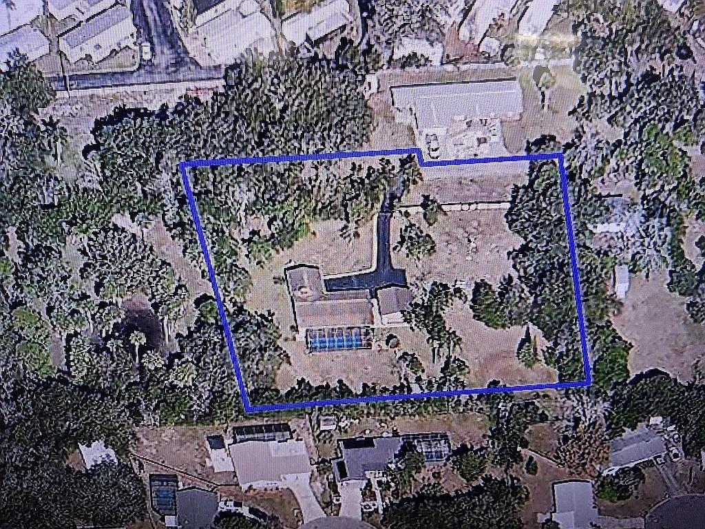 LENORE ADD UN 5 - Residential