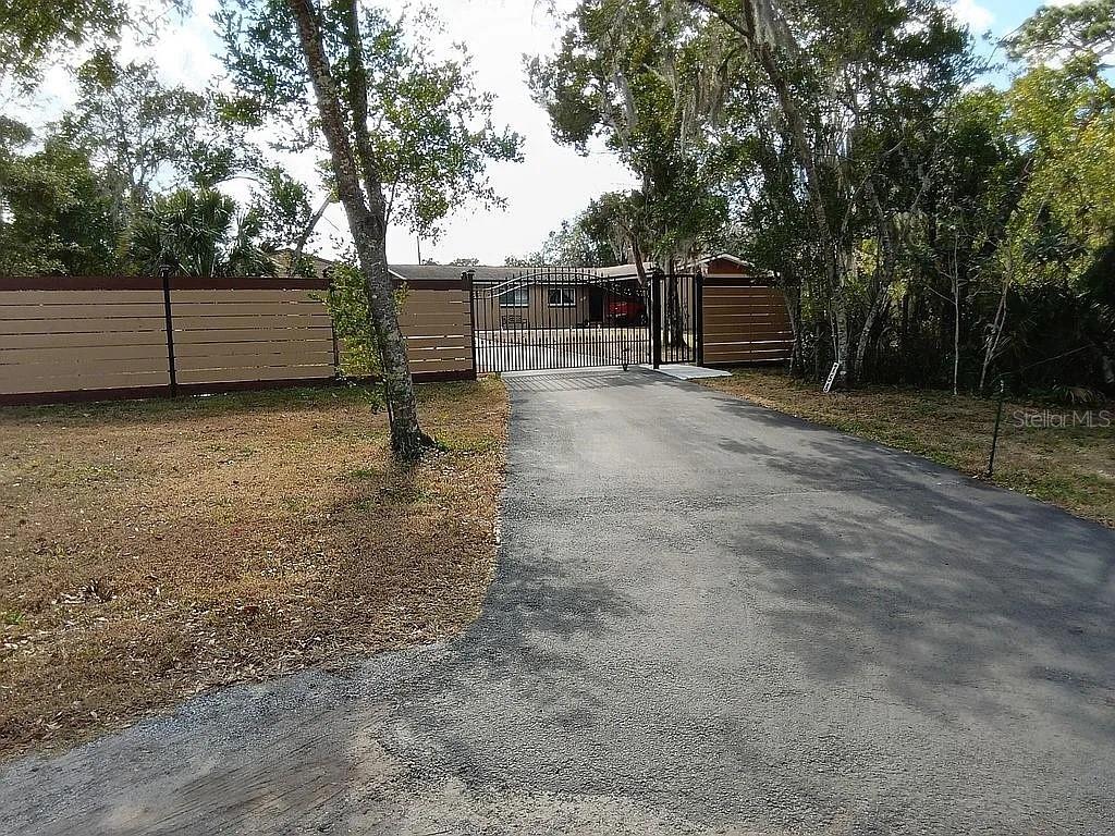 LENORE ADD UN 5 - Residential