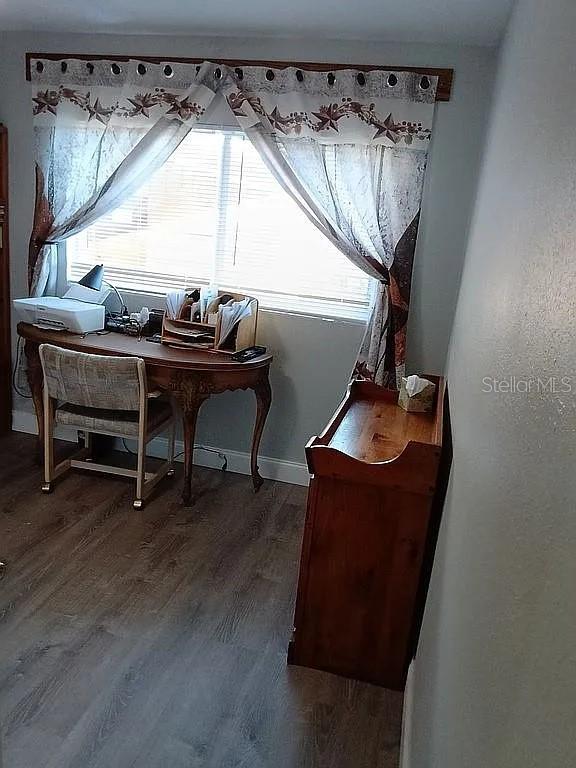 LENORE ADD UN 5 - Residential