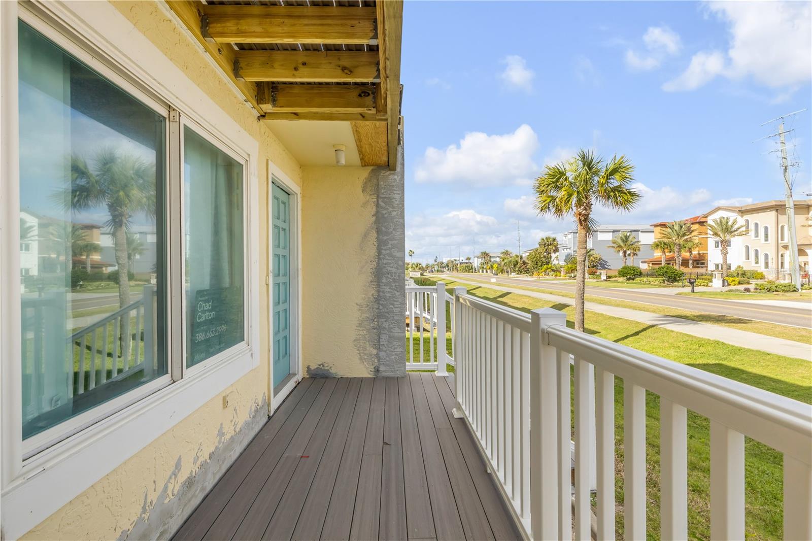 LIGHTHOUSE SHORES TWNHMS CONDO - Residential