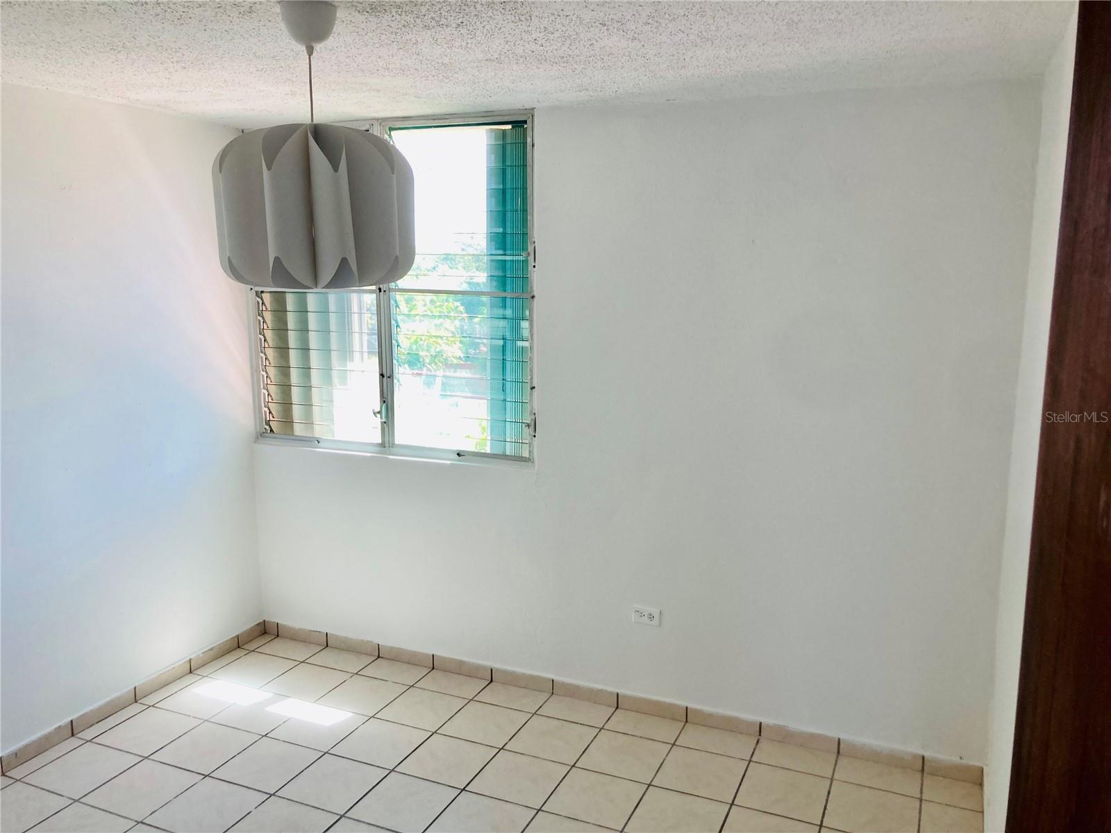 HOYO MULA - Residential