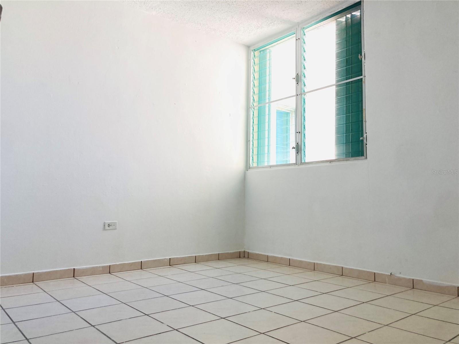 HOYO MULA - Residential