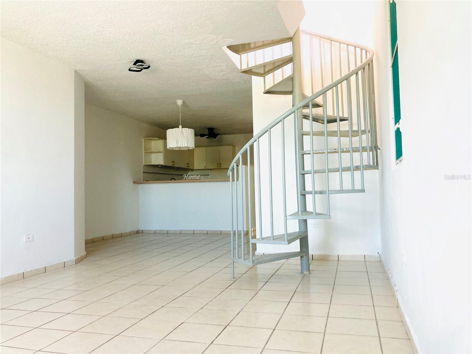 HOYO MULA - Residential