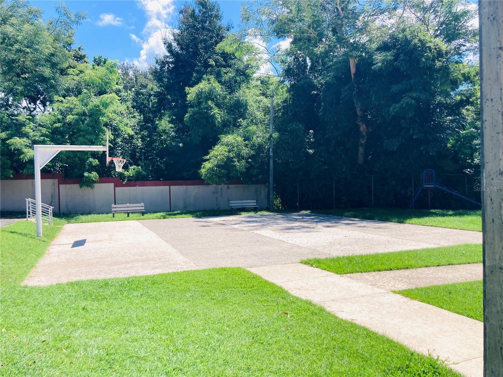 HOYO MULA - Residential