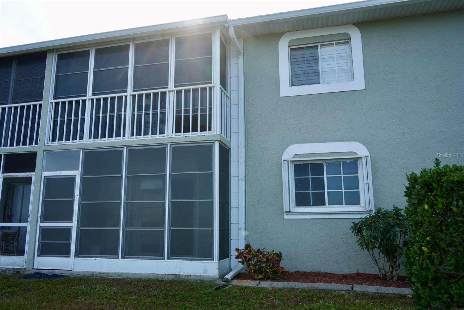 LAKES EDGE PH 03 - Residential