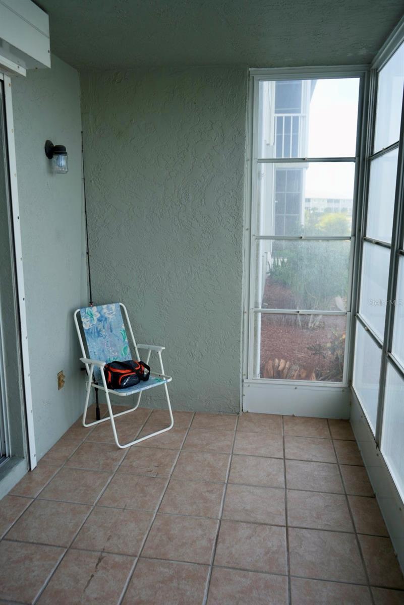 LAKES EDGE PH 03 - Residential