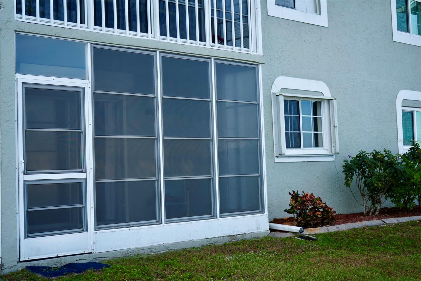 LAKES EDGE PH 03 - Residential