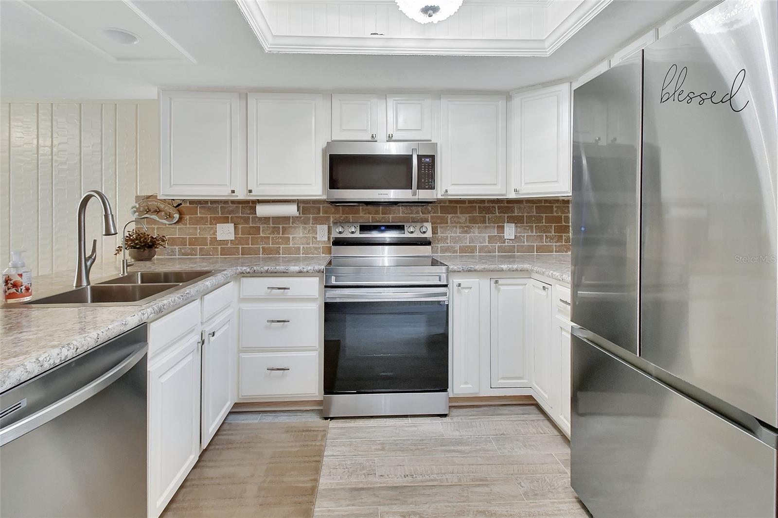 2329 RIVER RIDGE ROAD 4