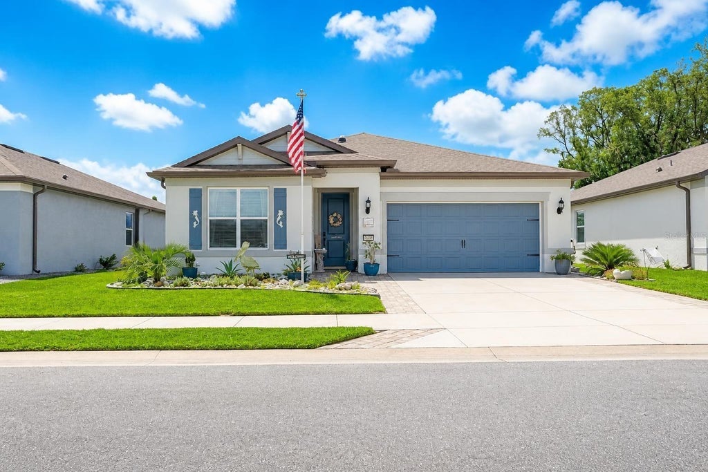 Photo of 8488 SW 52nd Lane Road, Ocala, FL 34481 (MLS # OM732603)