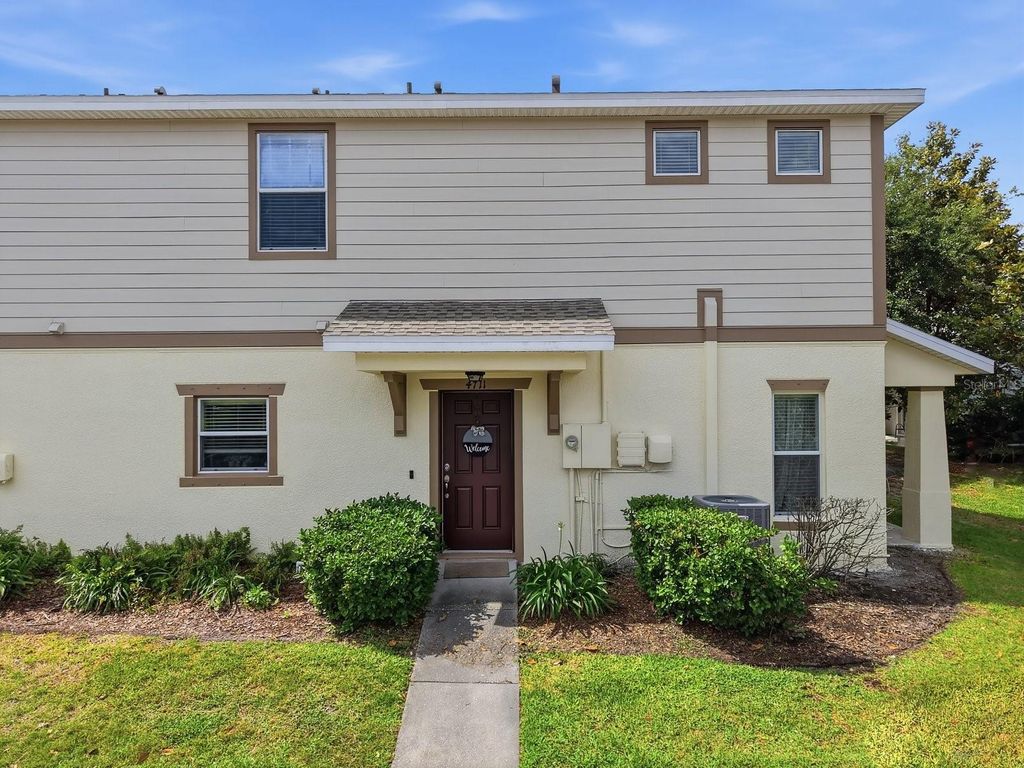 Photo of 4711 Chatterton Way, Riverview, FL 33578 (MLS # TB8499450)