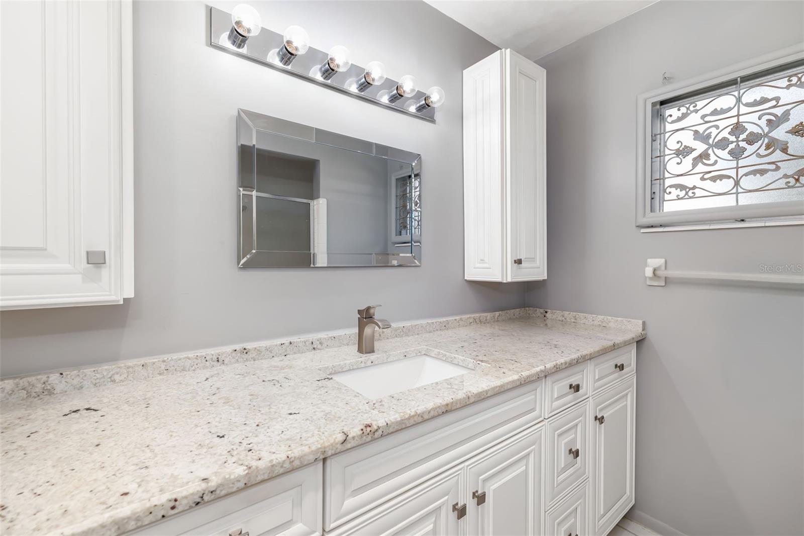 GULF GATE - Residential