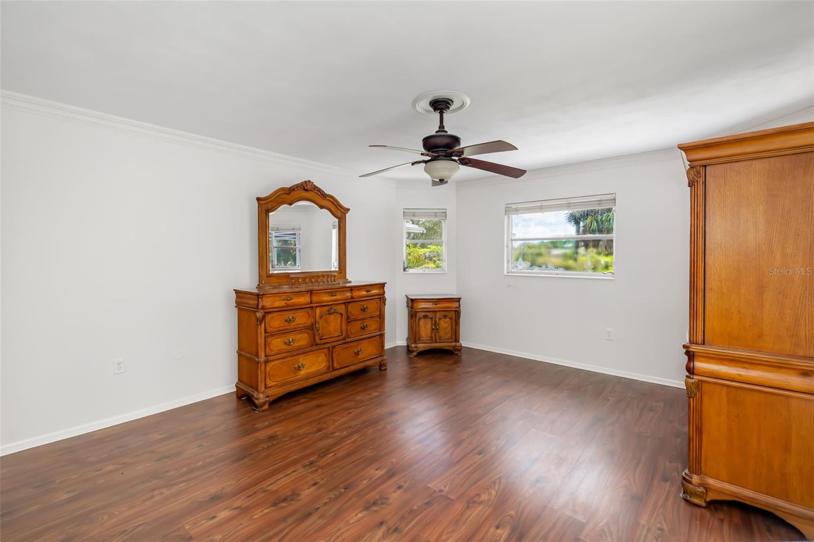 GULF GATE - Residential