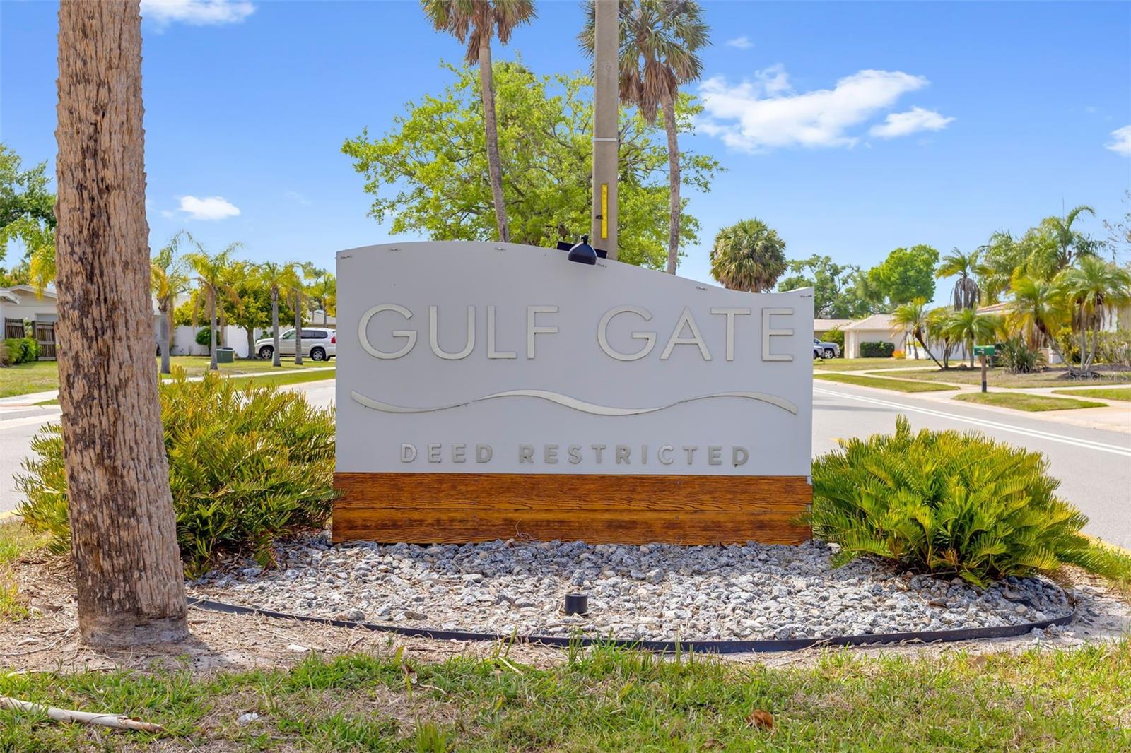 GULF GATE - Residential