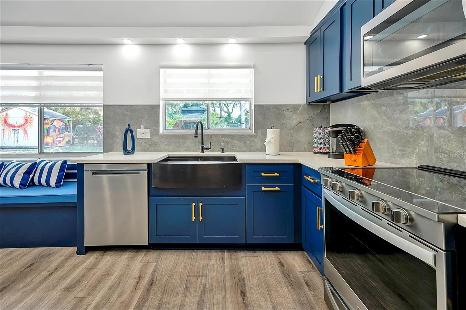 HEATHER OAKS - Residential