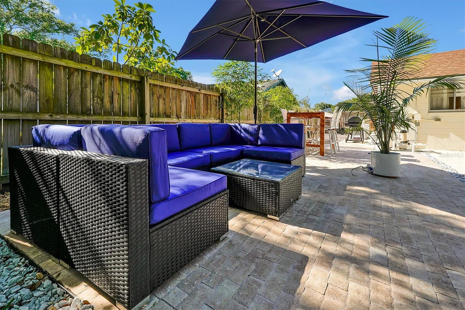 HEATHER OAKS - Residential