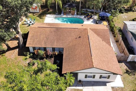 Photo of 1568 Oak Leaf Lane, Kissimmee, FL 34744 (MLS # A4672821)