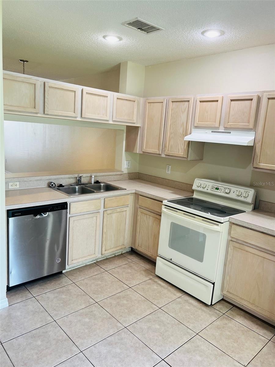 MEADOW POINTE PRCL 14 - Residential