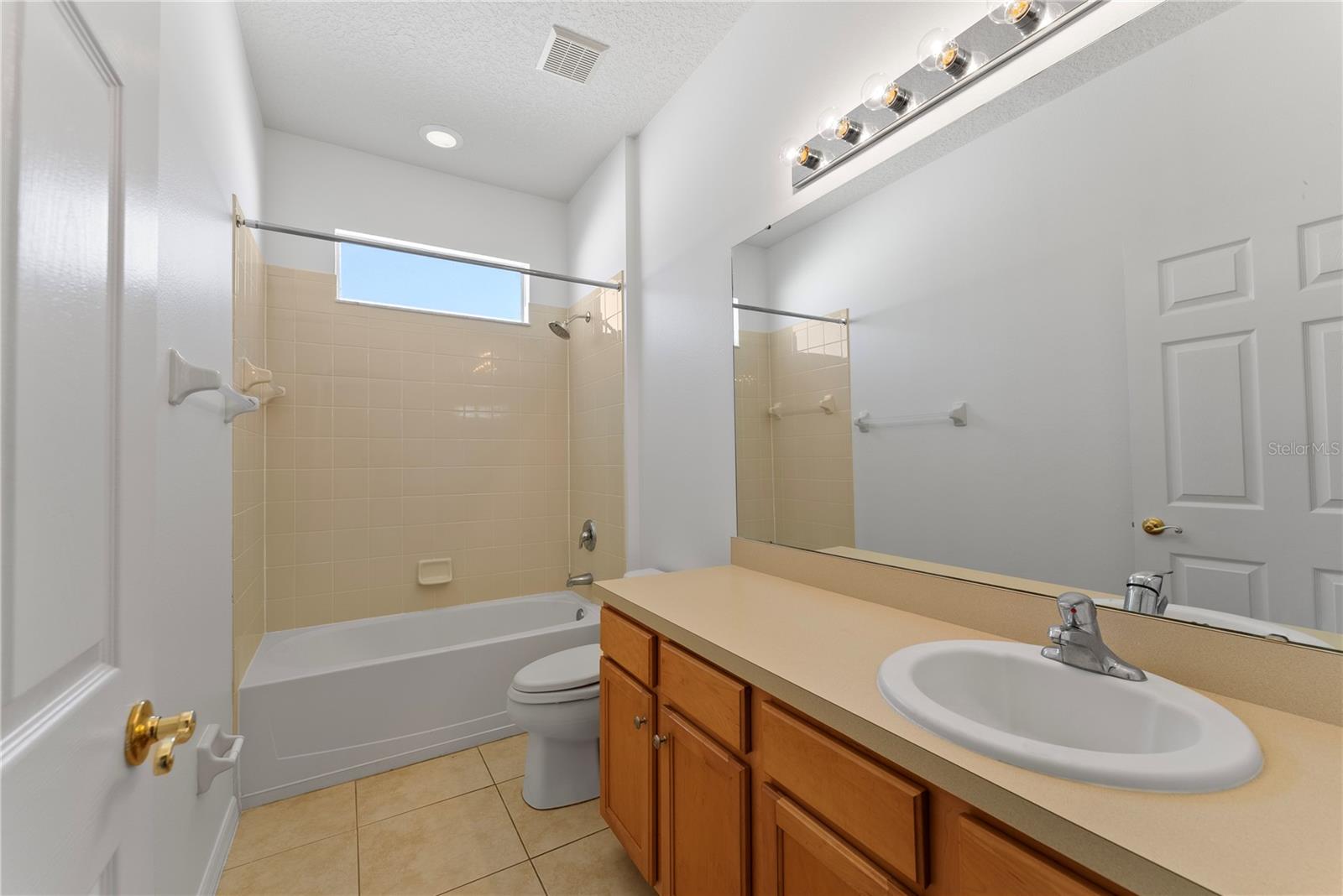 STEVENS PLANTATION - Residential Lease