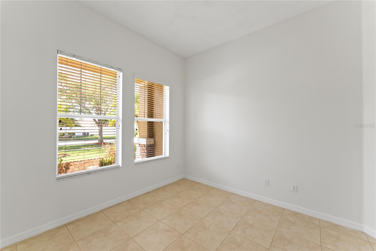 STEVENS PLANTATION - Residential Lease