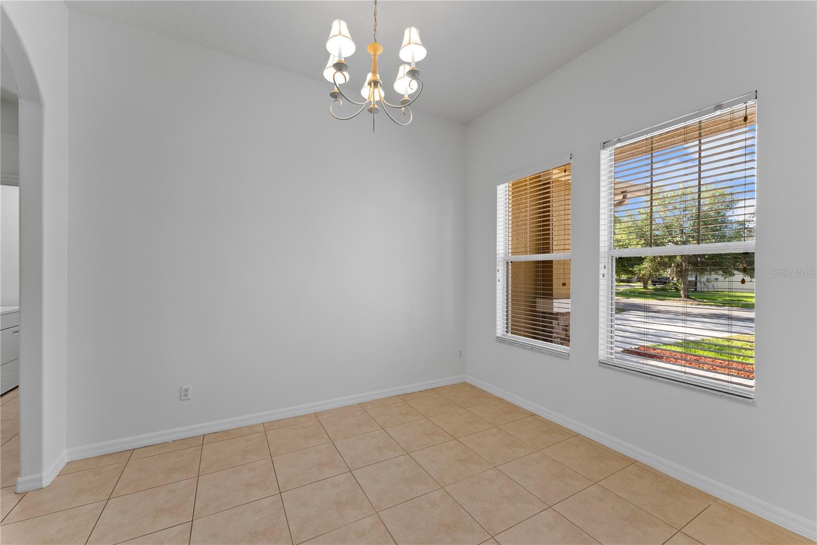 STEVENS PLANTATION - Residential Lease