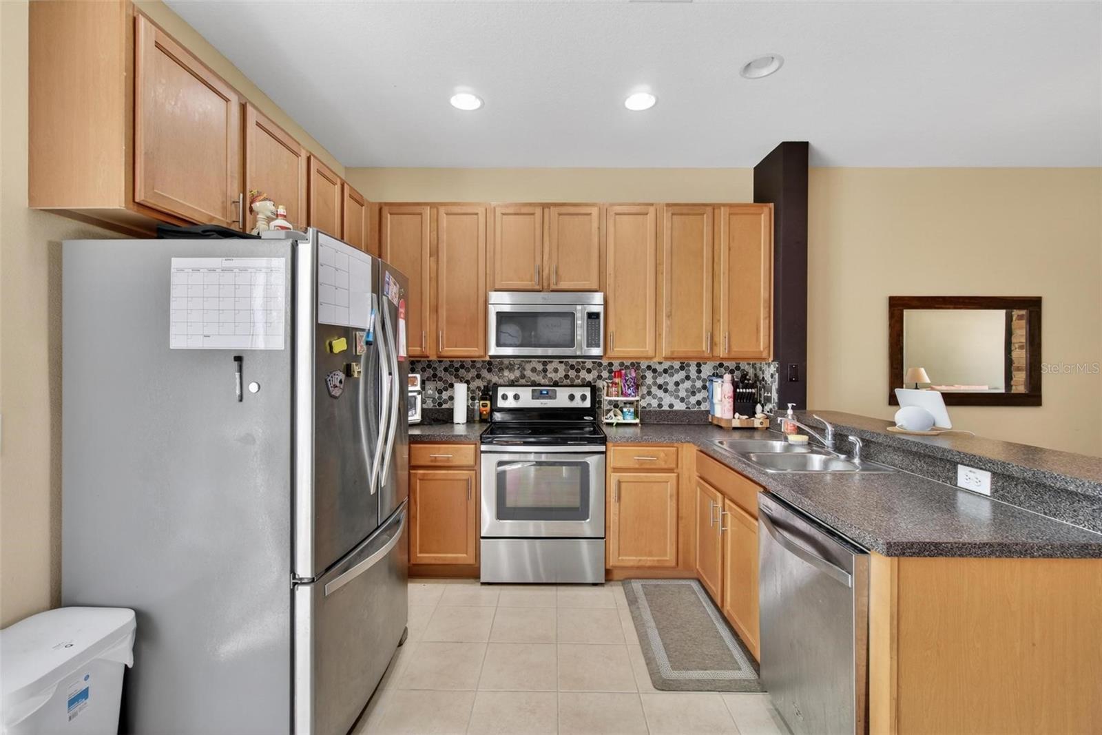 SAWGRASS VILLAGE - Residential