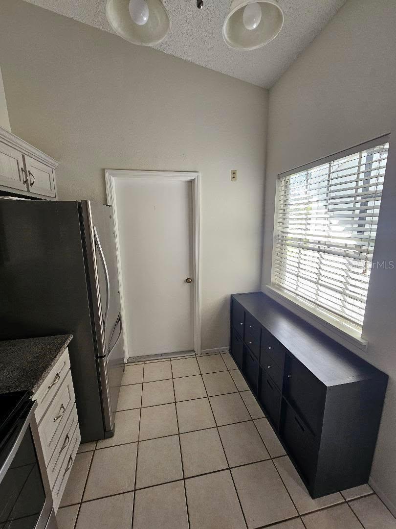 CLOVERPLACE CONDO - Residential