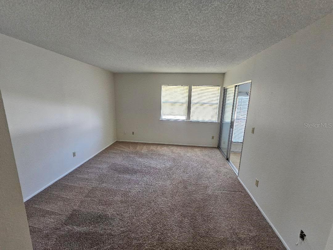 CLOVERPLACE CONDO - Residential