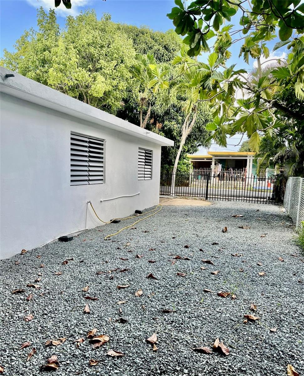 Clavel 133E Bo. Ingenio CLAVEL 133E BARRIO INGENIO